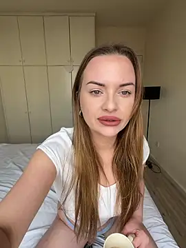 ElenaRebelle online show from April 2026 06:09:02 AM