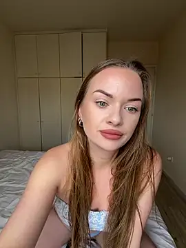 ElenaRebelle online show from April 2026 05:09:02 AM