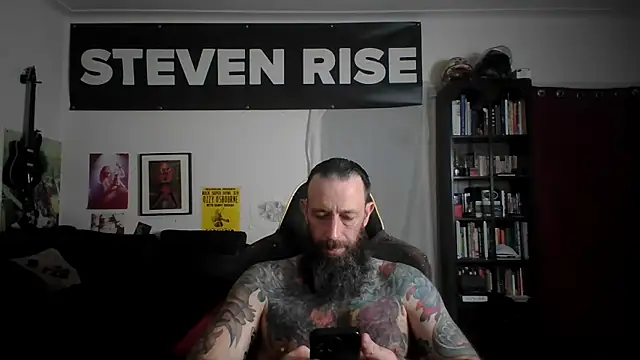 StevenRiseNYC online show from April 2026 01:45:01 AM
