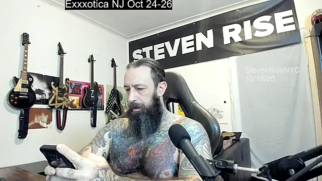 StevenRiseNYC online show from October 2025 11:46:02 AM