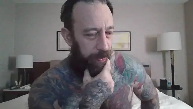 StevenRiseNYC online show from October 2025 10:49:02 AM