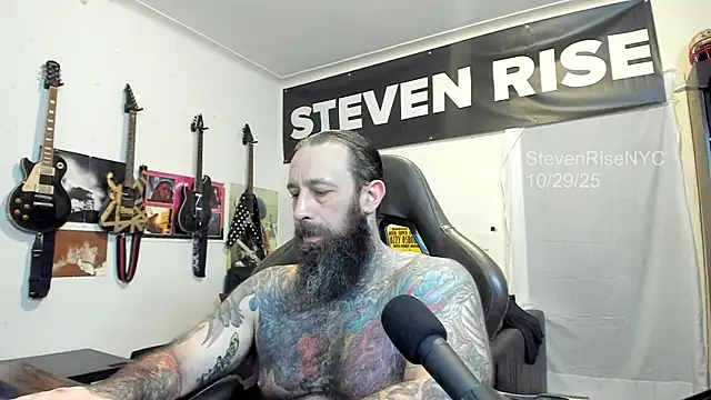 StevenRiseNYC online show from October 2025 01:04:02 AM