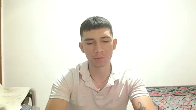 ChicoMaloFfF online show from May 2026 01:02:02 AM