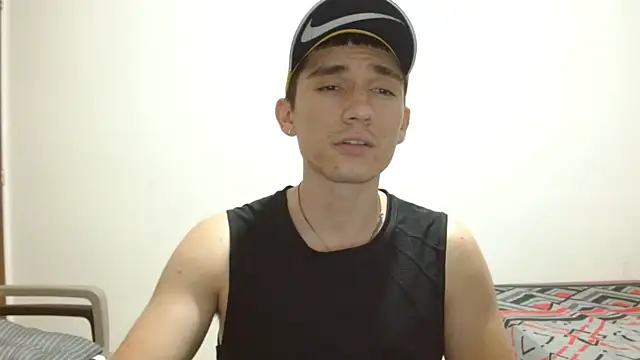 ChicoMaloFfF online show from May 2026 01:42:01 AM