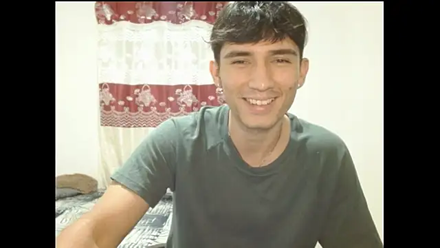 ChicoMaloFfF online show from February 2026 01:47:01 AM