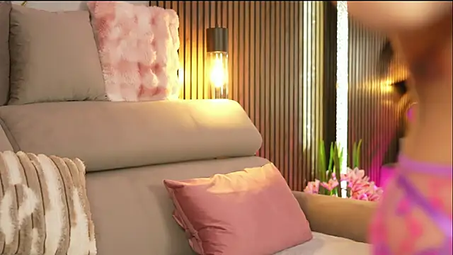 AmyBlair online show from April 2026 08:10:02 AM