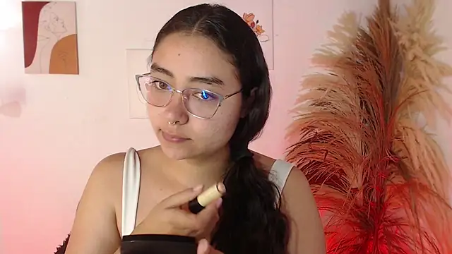  Kim  M online show from September 2025 11:54:02 AM