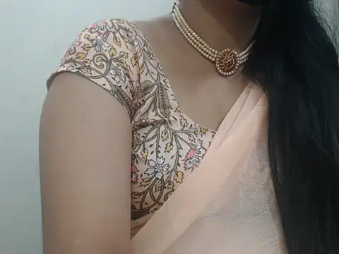 Lovely Siri 23 online show from May 2026 12:48:01 AM
