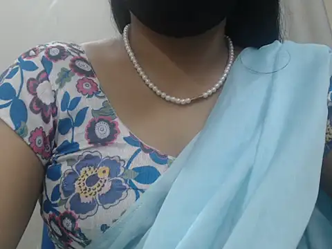Snapshot of Lovely_Siri_23 chatting on July 2026 07:58:02 PM Lovely Siri 23 online show from July 2026 07:58:02 PM