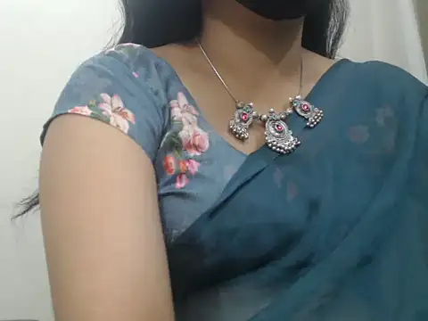 Lovely Siri 23 online show from April 2026 06:43:02 AM