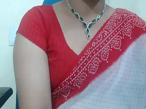 Lovely Siri 23 online show from November 2025 12:10:02 PM