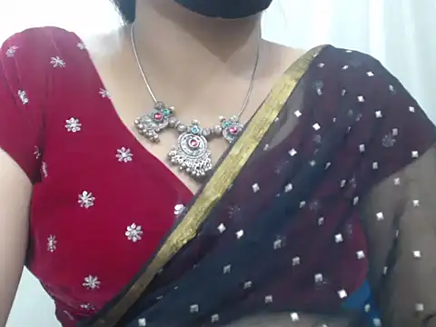 Snapshot of Lovely_Siri_23 chatting on July 2026 11:21:01 AM Lovely Siri 23 online show from July 2026 11:21:01 AM
