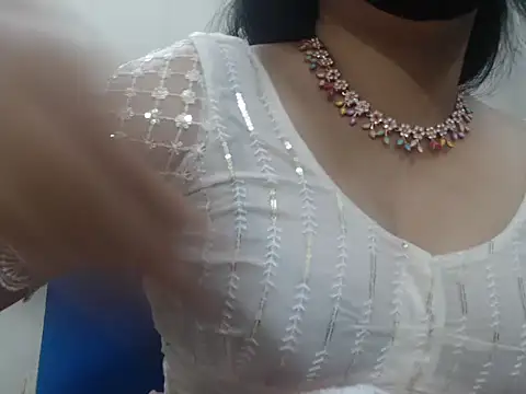 Lovely Siri 23 online show from March 2026 06:09:02 PM