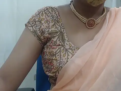 Lovely Siri 23 online show from November 2025 01:33:02 AM