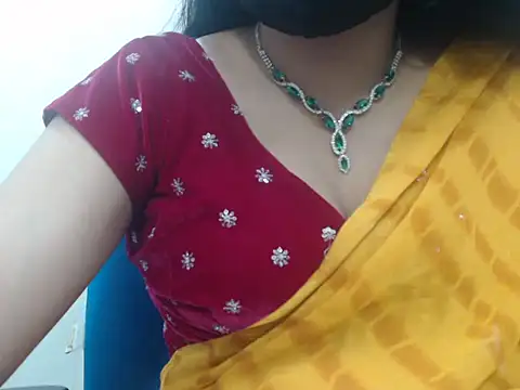 Lovely Siri 23 online show from April 2026 05:20:01 PM