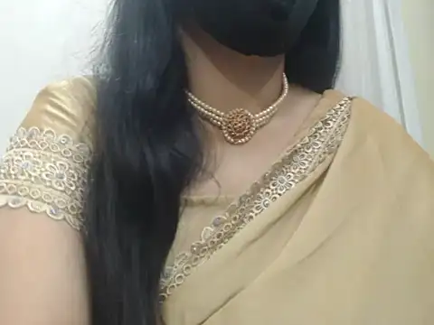 Snapshot of Lovely_Siri_23 chatting on July 2026 06:52:01 PM Lovely Siri 23 online show from July 2026 06:52:01 PM