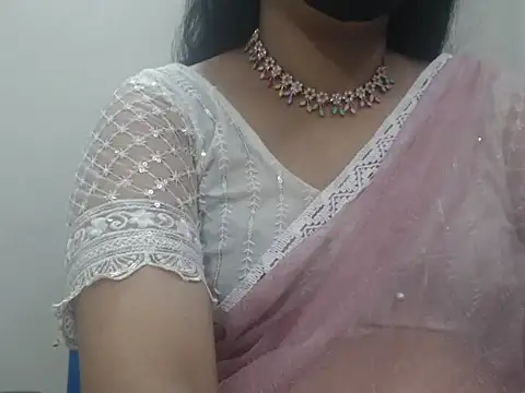 Lovely Siri 23 online show from May 2026 03:42:01 PM