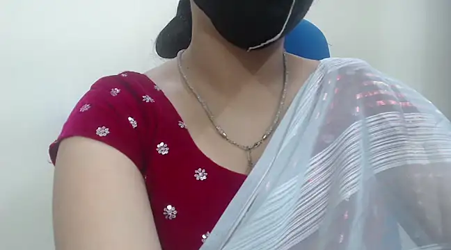 Lovely Siri 23 online show from March 2025 07:04:01 PM