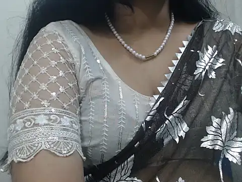 Snapshot of Lovely_Siri_23 chatting on June 2026 08:47:01 PM Lovely Siri 23 online show from June 2026 08:47:01 PM
