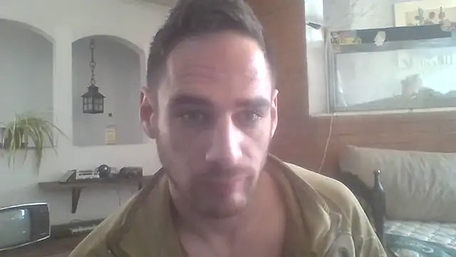 Stevenson988 online show from September 2025 04:18:01 PM