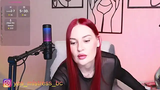 Snapshot of Vicky_Fetish chatting on June 2026 03:18:01 PM Vicky Fetish online show from June 2026 03:18:01 PM