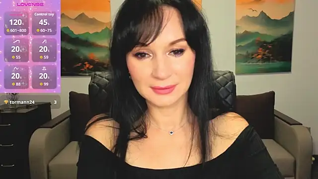 Sofia Ford online show from November 2025 01:23:01 PM