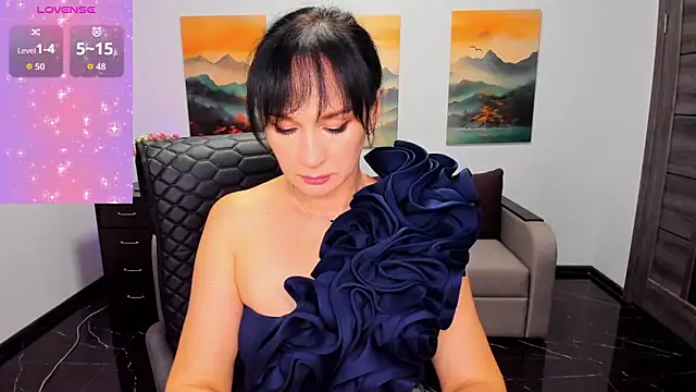 Sofia Ford online show from October 2025 12:48:01 PM