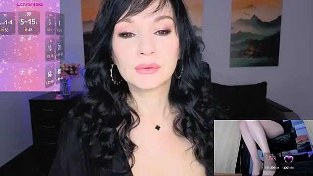 Sofia Ford online show from October 2025 07:00:02 AM
