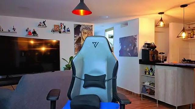 Michael Diamond online show from April 2026 02:18:01 AM