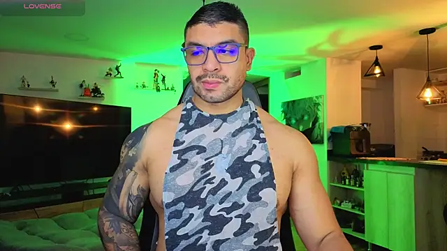 Michael Diamond online show from October 2025 01:48:04 AM