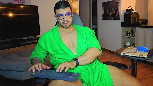 Michael Diamond online show from November 2025 02:48:01 AM