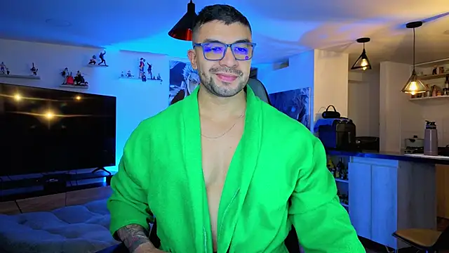 Michael Diamond online show from October 2025 03:38:01 AM