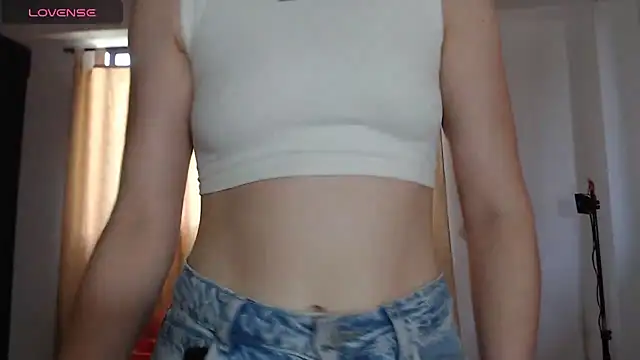 AlissonnFoxx online show from March 2026 04:57:01 PM