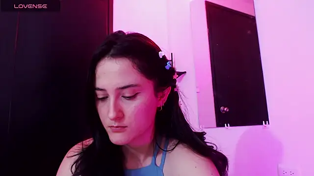 AlissonnFoxx online show from June 2026 09:58:01 PM