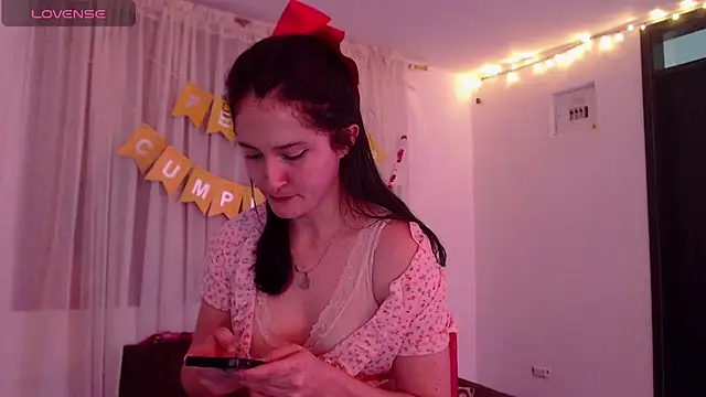 AlissonnFoxx online show from February 2025 01:55:02 AM