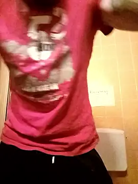 PIercingBoy38 online show from January 2026 04:22:01 PM