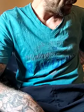 PIercingBoy38 online show from September 2025 01:50:01 PM