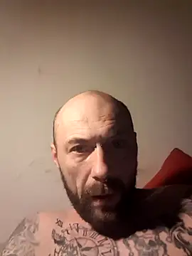 PIercingBoy38 online show from February 2025 10:42:01 PM