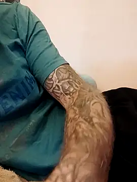 PIercingBoy38 online show from October 2025 10:38:01 AM