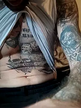 PIercingBoy38 online show from October 2025 12:17:01 PM
