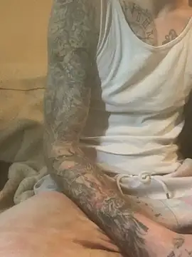 PIercingBoy38 online show from February 2025 08:28:01 AM