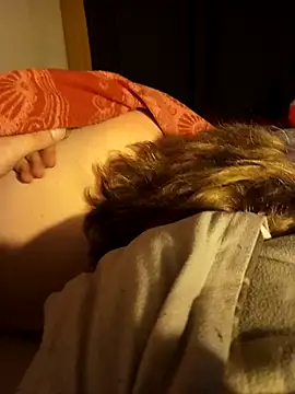 PIercingBoy38 online show from November 2025 09:15:01 PM