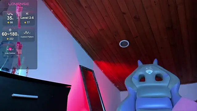 Snapshot of eileen_pinkman chatting on February 2026 06:26:01 AM eileen pinkman online show from February 2026 06:26:01 AM