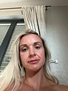 Bella-Tight online show from June 2026 07:47:01 AM
