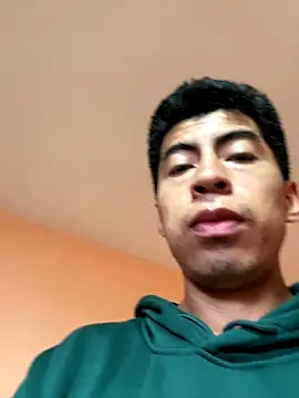 Alexander9827 online show from November 2025 02:05:01 PM