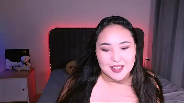 monabooty online show from June 2026 11:59:02 AM