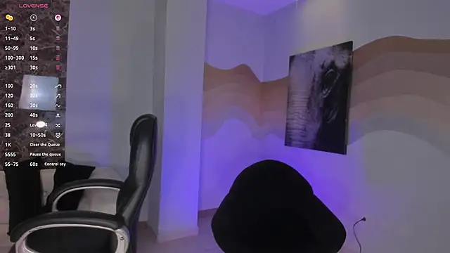 LizzHamilton   online show from February 2026 09:03:02 PM