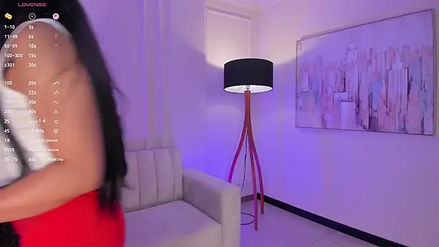 LizzHamilton   online show from December 2025 11:47:02 AM