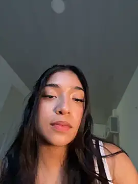 Bellafr online show from December 2024 11:06:02 PM