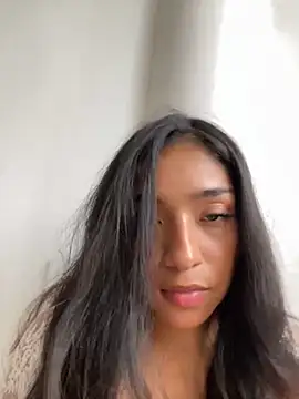 Bellafr online show from December 2024 06:17:02 PM
